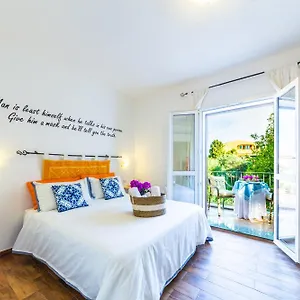 Bed & Breakfast Le Maschere, Santa Teresa di Gallura